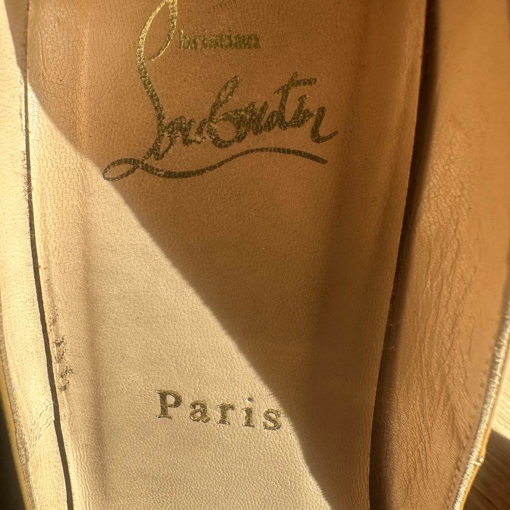 Christian Louboutain Beige Patent Leather High Heels - Picture 6 of 8